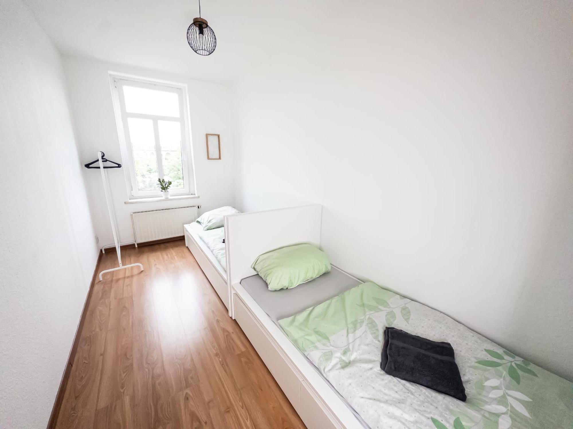 3-room With 4 Single Beds Apartment
